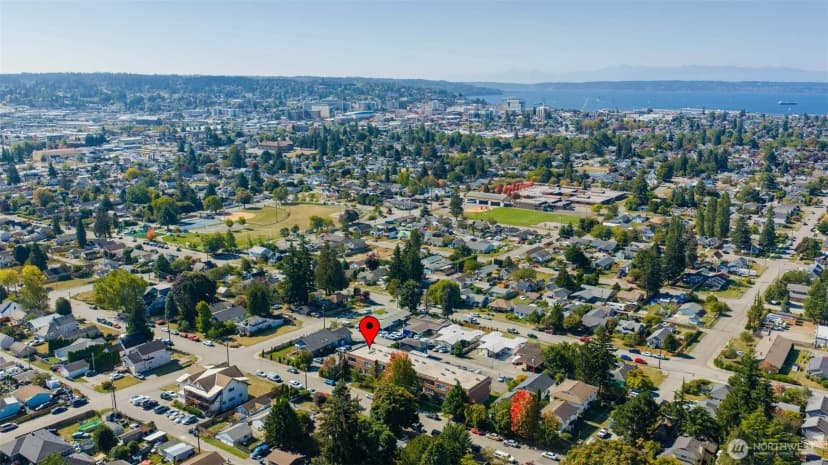 Property photo for 2120 Highland Ave Avenue #301, Everett photo 26