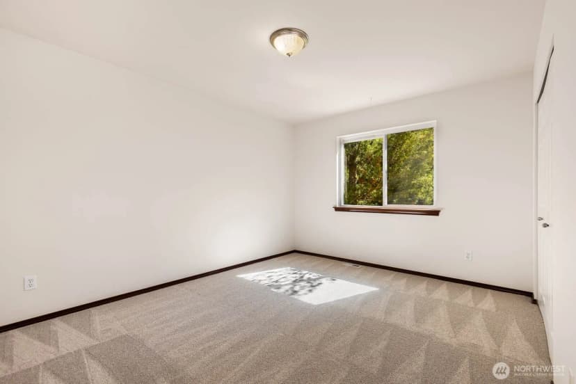 Property photo for 5728 9th Dr W, Everett photo 15