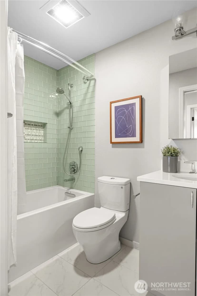 Property photo for 3435 California Avenue Sw #103, Seattle photo 24