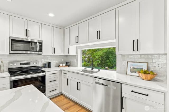 Property photo for 1414 126th Street Se #b, Everett photo 4