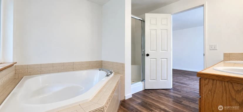 Property photo for 9008 138th Street E, Puyallup photo 23