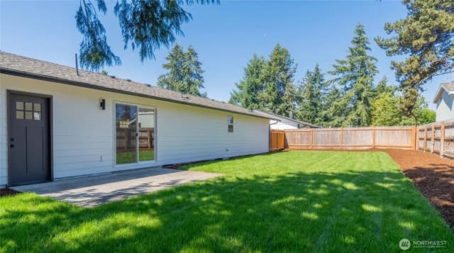 Property photo for 1101 Tule Lake Road S, Tacoma photo 3