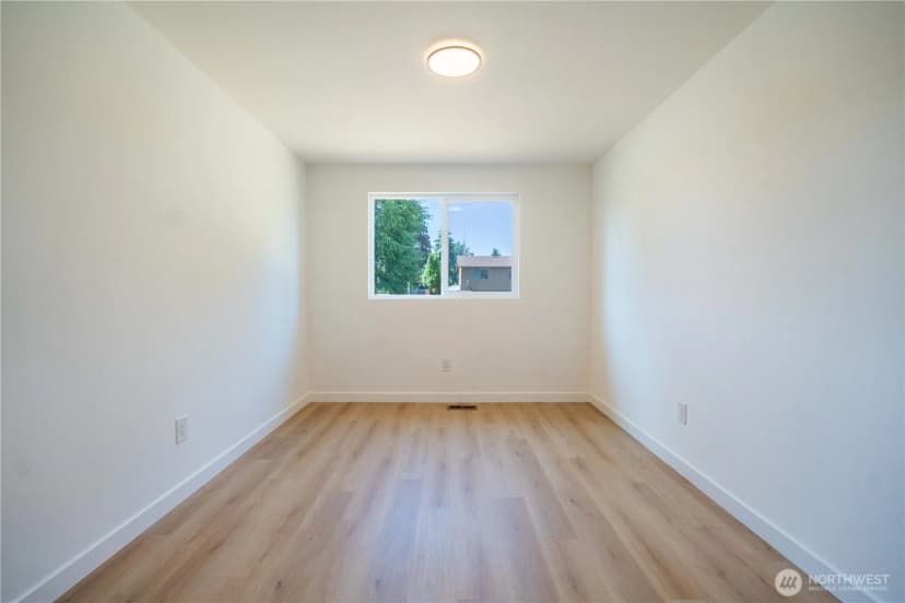 Property photo for 1101 Tule Lake Road S, Tacoma photo 35