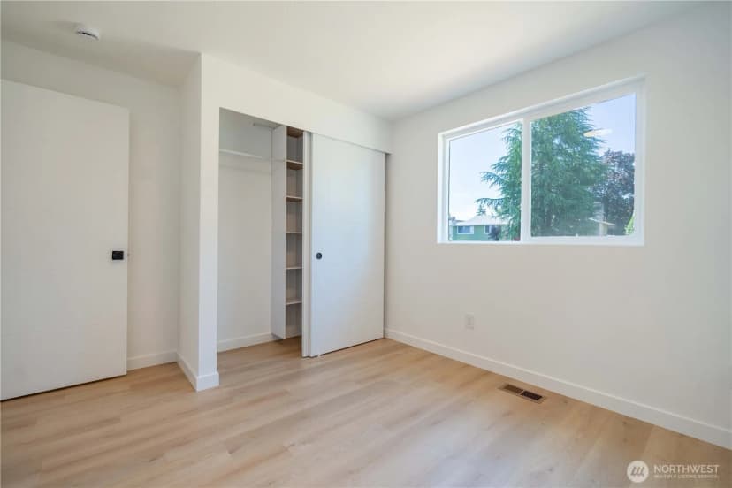 Property photo for 1101 Tule Lake Road S, Tacoma photo 33