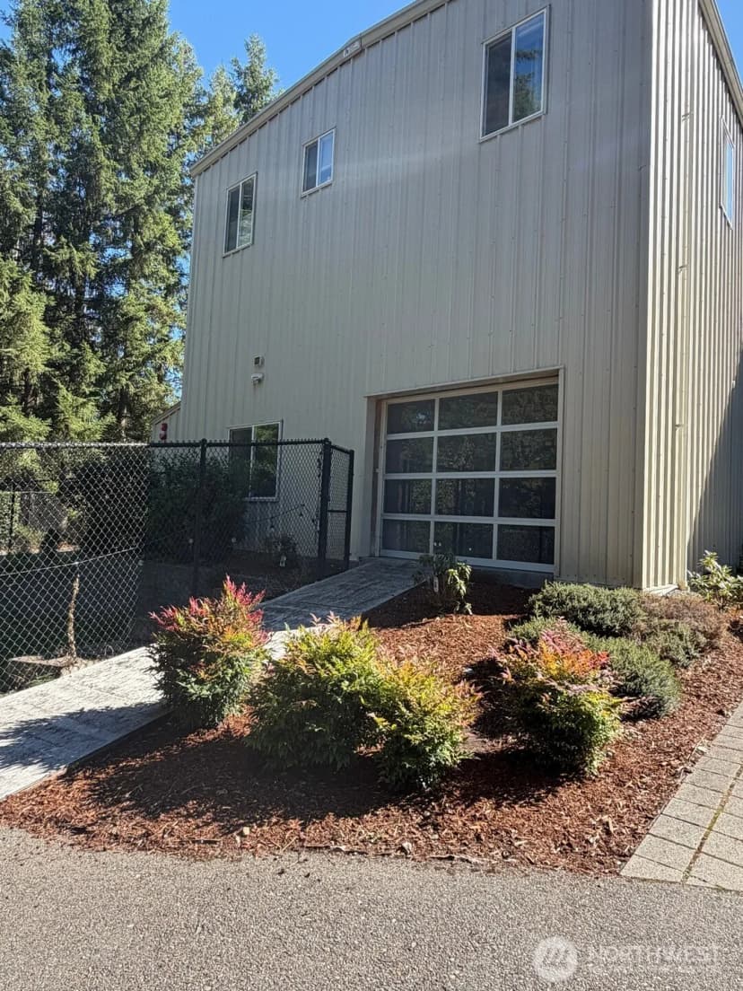 Property photo for 25929 Se Issaquah Fall City Rd, Issaquah photo 3