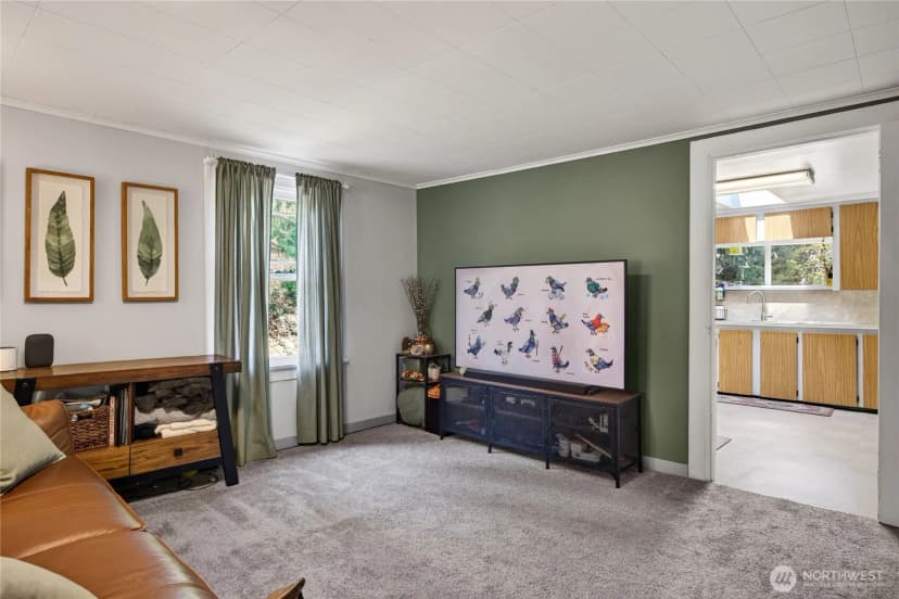 Property photo for 10215 56th Street Se, Snohomish photo 9