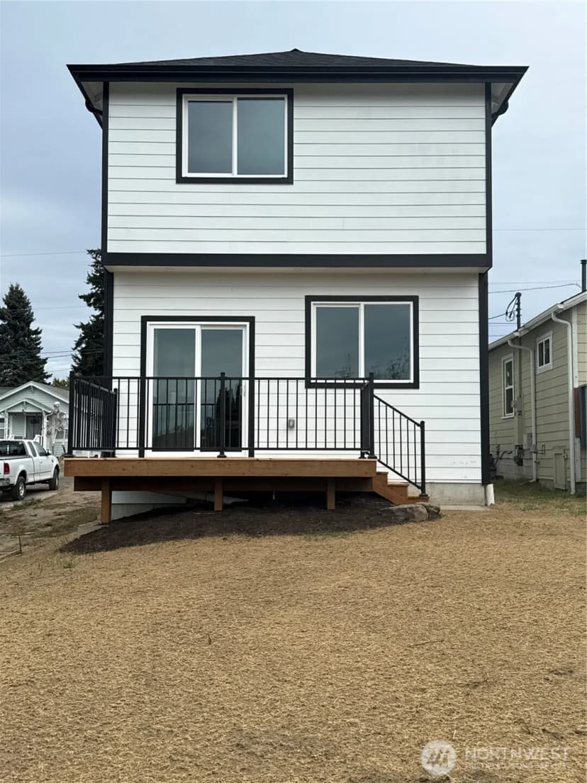 Property photo for 3711 W E Street, Bremerton photo 19