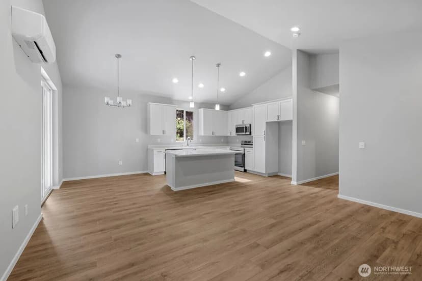 Property photo for 20425 44th Avenue Nw #1b, Stanwood photo 9