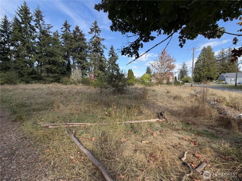 Property photo for 515 S 82nd Street, Tacoma photo 3
