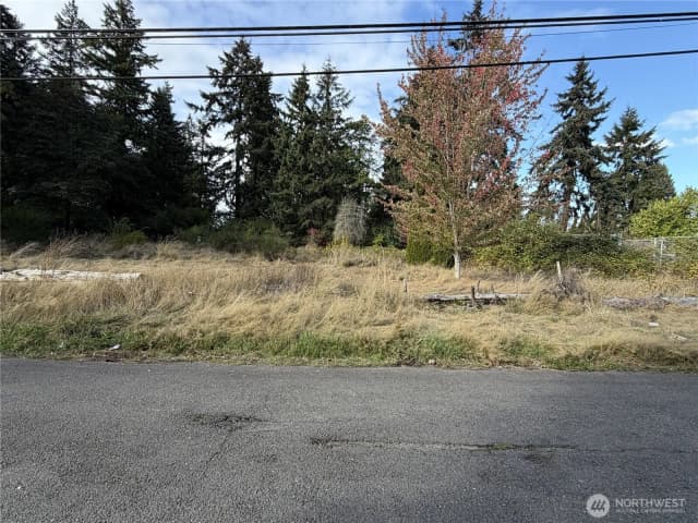 Property photo for 515 S 82nd Street, Tacoma photo 5