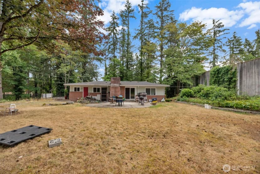 Property photo for 18929 Highway 99, Lynnwood photo 8