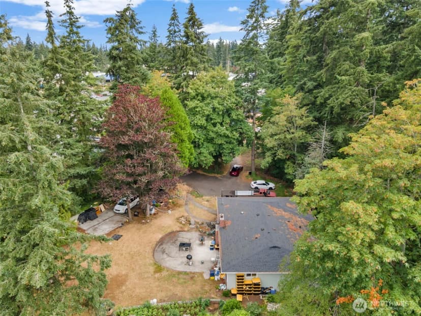 Property photo for 18929 Highway 99, Lynnwood