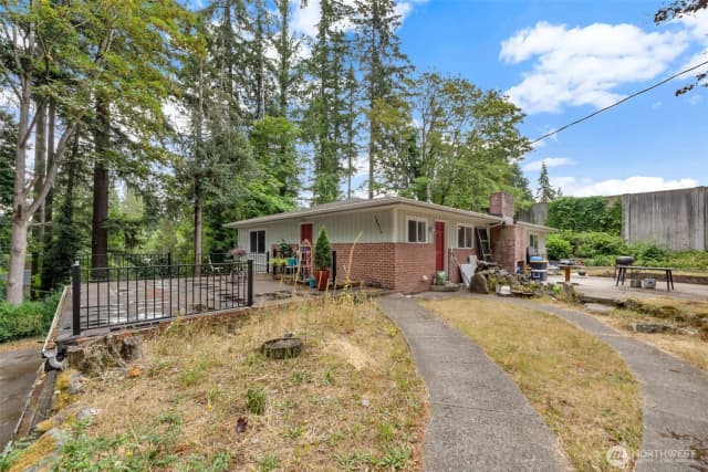 Property photo for 18929 Highway 99, Lynnwood photo 4