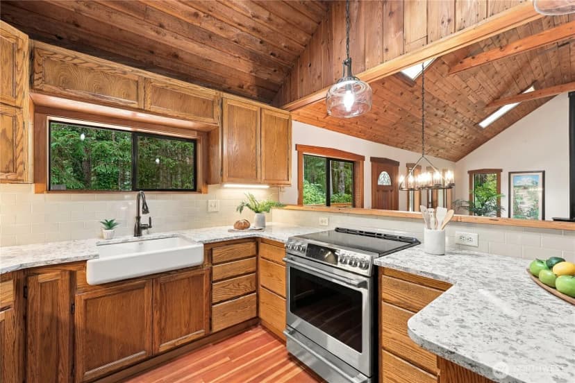 Property photo for 3191 Sw Hawk Ridge Way, Port Orchard photo 10