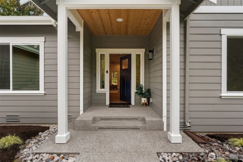 Property photo for 5320 Crane Avenue E, Port Orchard photo 4