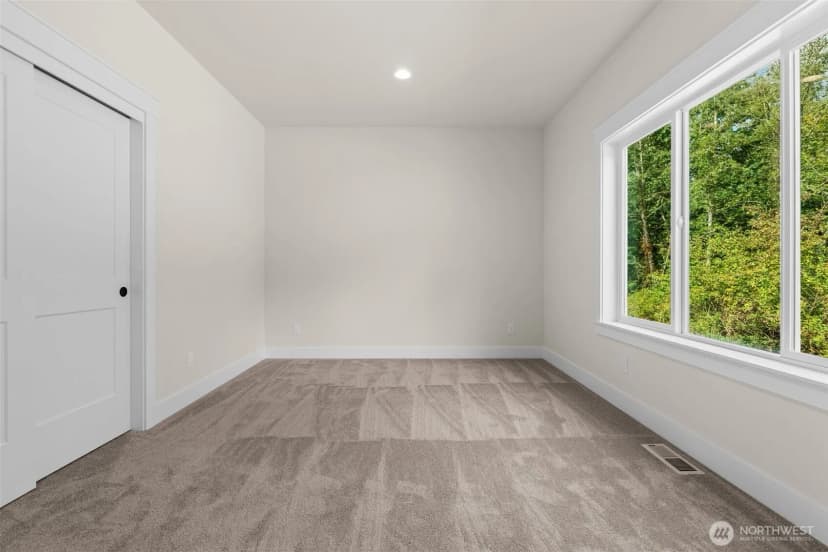 Property photo for 5320 Crane Avenue E, Port Orchard photo 29