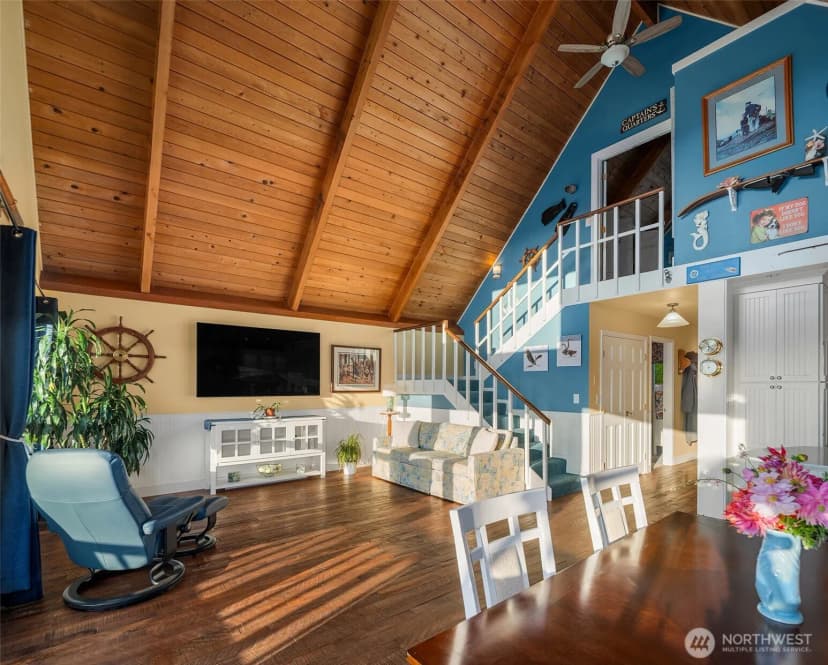 Property photo for 37569 Hood Canal Drive Ne, Hansville photo 14