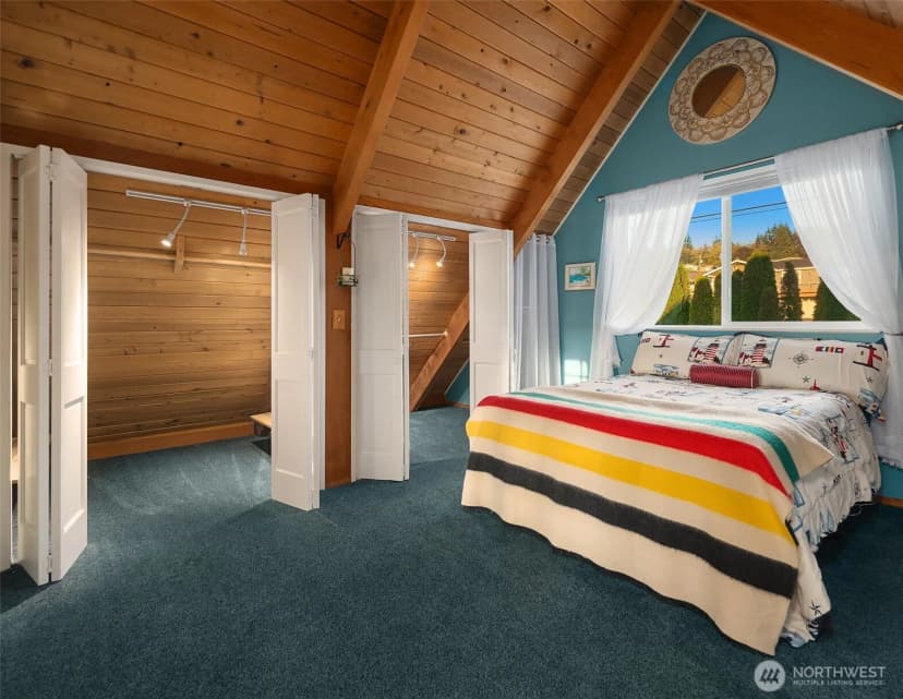 Property photo for 37569 Hood Canal Drive Ne, Hansville photo 15