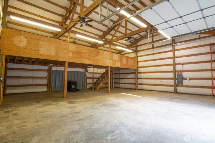 Property photo for 16617 Jim Creek Road, Arlington photo 16