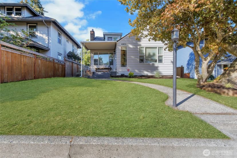 Property photo for 4411 N 8th Street, Tacoma photo 2