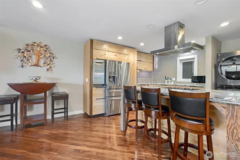 Property photo for 10903 Glen Acres Drive S #b, Seattle photo 14