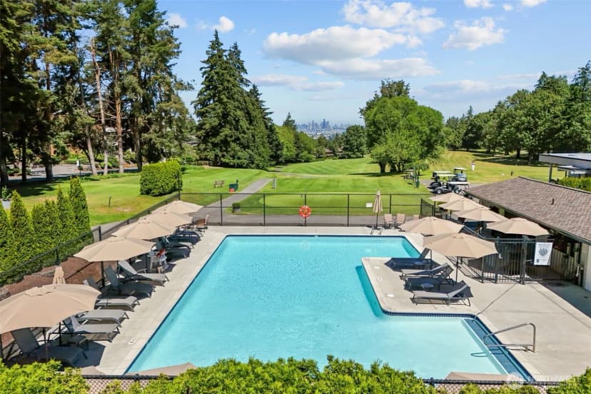 Property photo for 10903 Glen Acres Drive S #b, Seattle photo 31