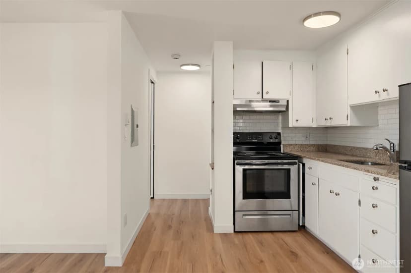 Property photo for 2239 Yale Avenue E, Seattle photo 26