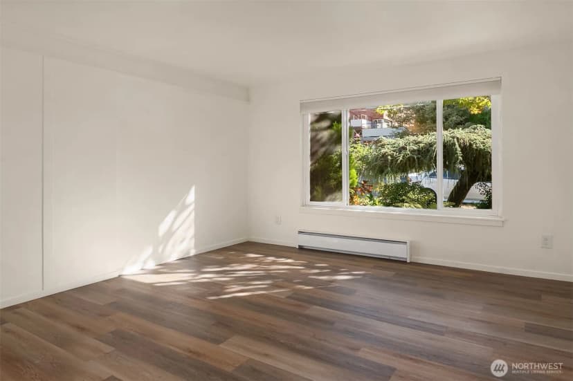 Property photo for 2239 Yale Avenue E, Seattle photo 22