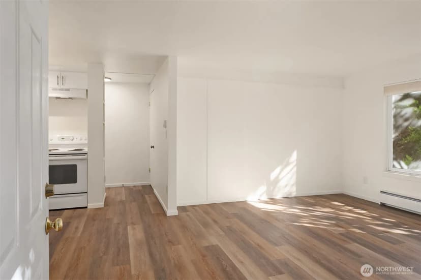 Property photo for 2239 Yale Avenue E, Seattle photo 21