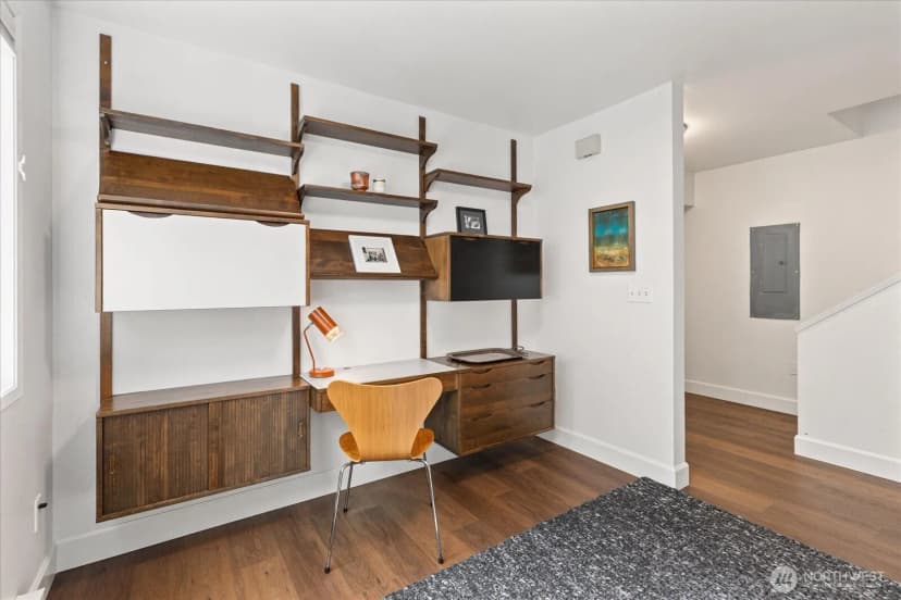 Property photo for 116 17th Avenue #d, Seattle photo 6