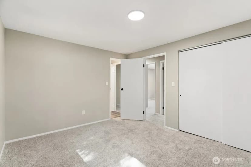 Property photo for 7914 206th Place Sw, Edmonds photo 17