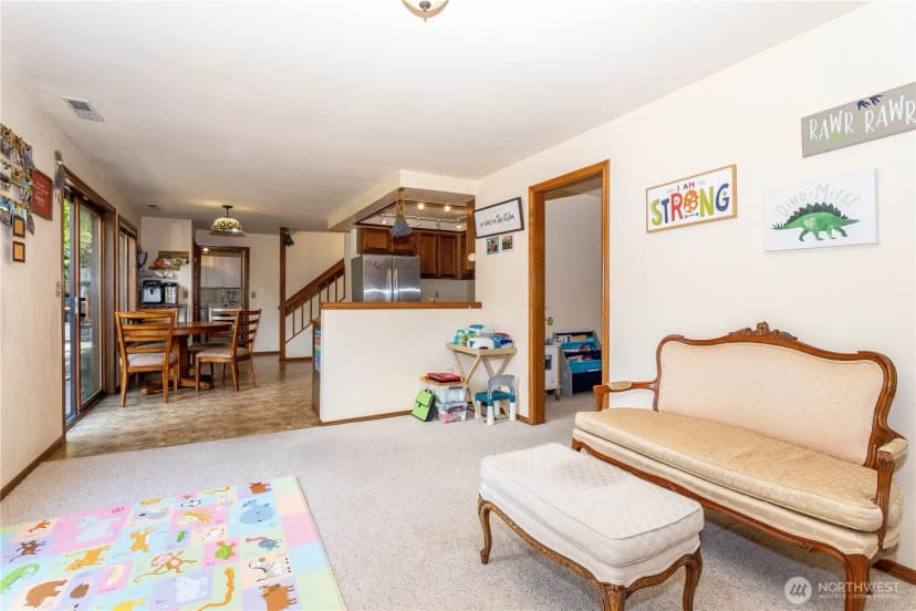 Property photo for 2317 214th Place Sw, Brier photo 6