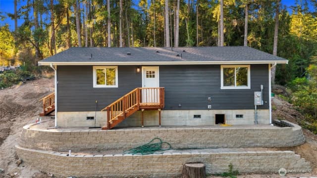 Property photo for 2389 Viking Street W, Bremerton photo 2