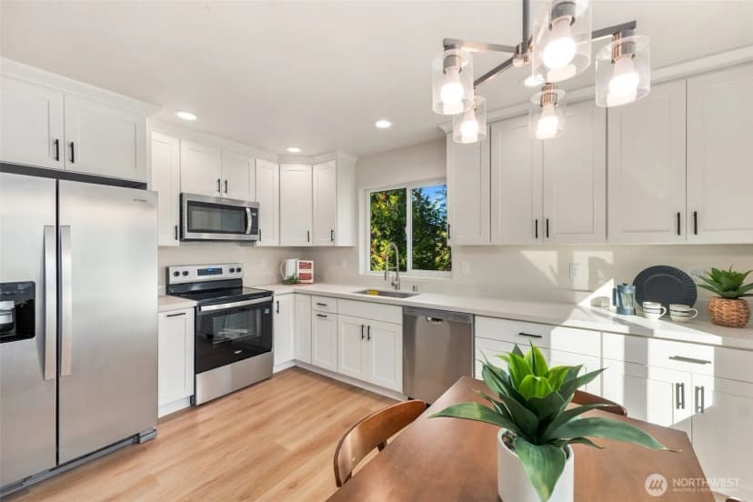 Property photo for 2389 Viking Street W, Bremerton