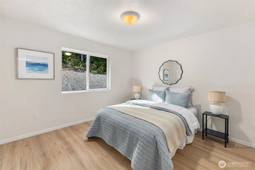 Property photo for 2389 Viking Street W, Bremerton photo 19