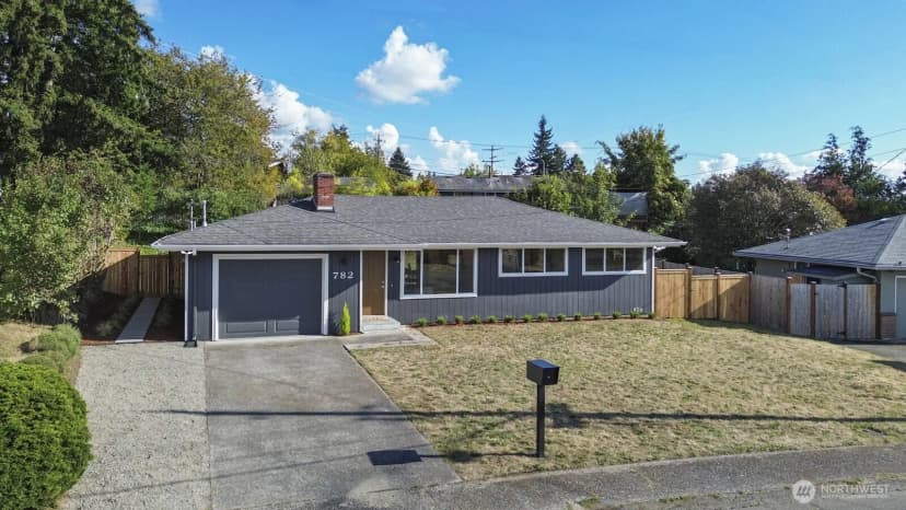 Property photo for 782 Lynnwood Avenue Ne, Renton