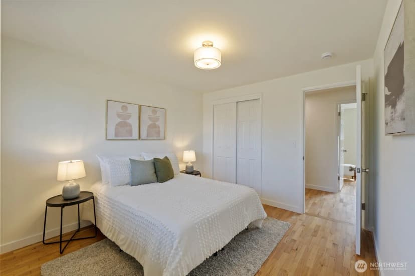 Property photo for 782 Lynnwood Avenue Ne, Renton photo 16