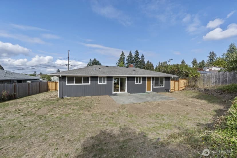 Property photo for 782 Lynnwood Avenue Ne, Renton photo 26