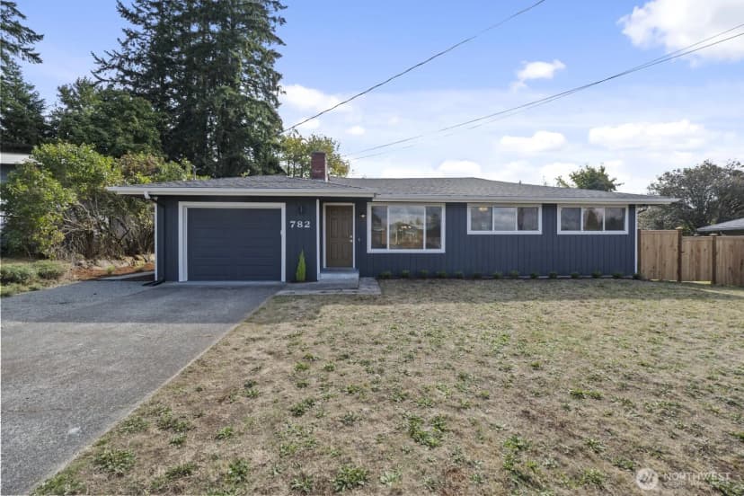 Property photo for 782 Lynnwood Avenue Ne, Renton photo 2