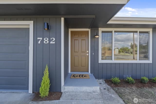 Property photo for 782 Lynnwood Avenue Ne, Renton photo 3