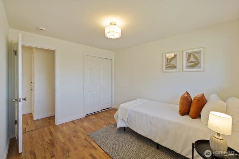 Property photo for 782 Lynnwood Avenue Ne, Renton photo 23