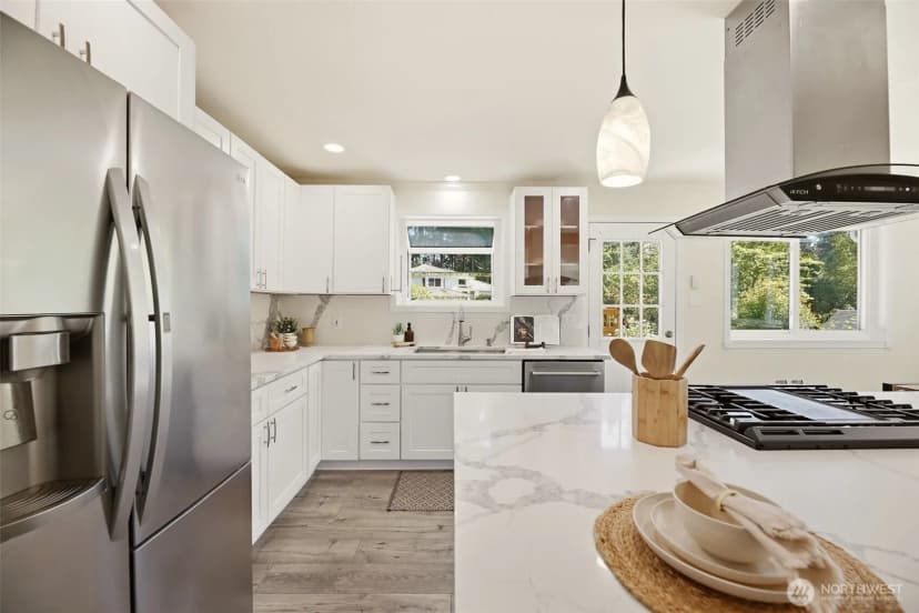 Property photo for 18007 Andover Street, Edmonds photo 13