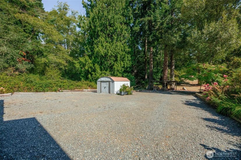 Property photo for 18007 Andover Street, Edmonds photo 35