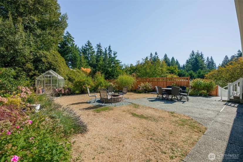 Property photo for 18007 Andover Street, Edmonds photo 30