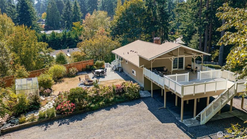 Property photo for 18007 Andover Street, Edmonds