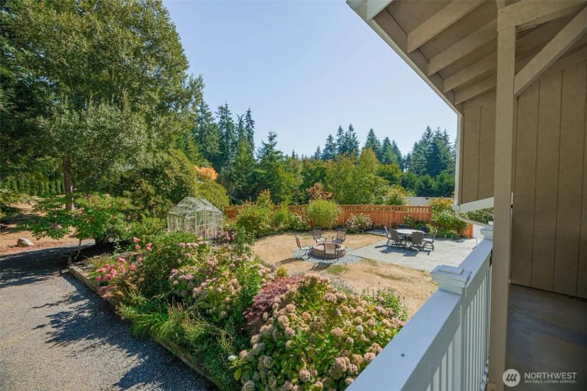 Property photo for 18007 Andover Street, Edmonds photo 28