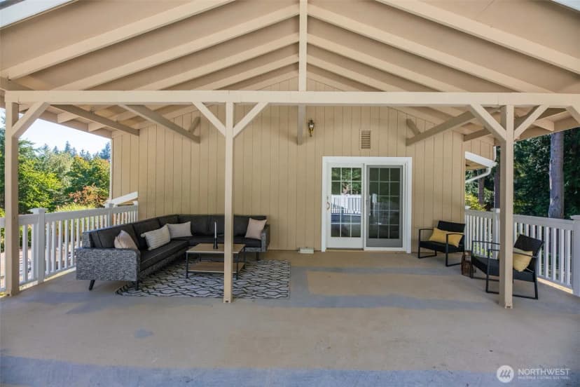 Property photo for 18007 Andover Street, Edmonds photo 27
