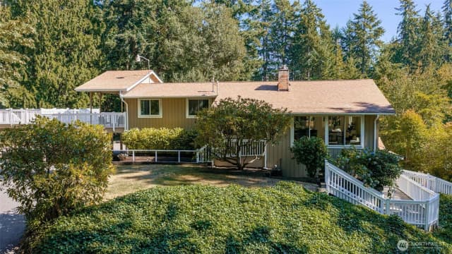 Property photo for 18007 Andover Street, Edmonds photo 3