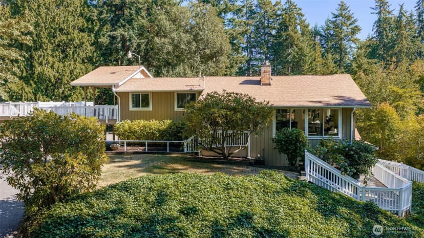 Property photo for 18007 Andover Street, Edmonds photo 3
