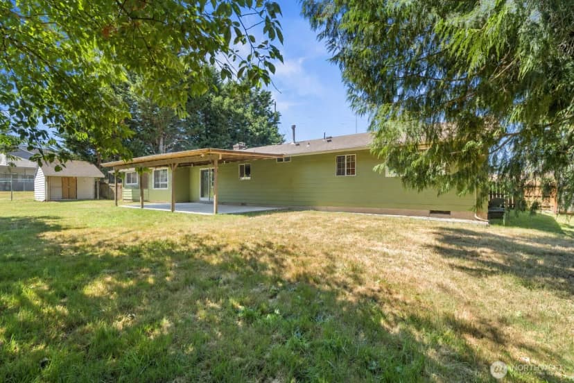 Property photo for 27054 124th Avenue Se, Kent photo 26